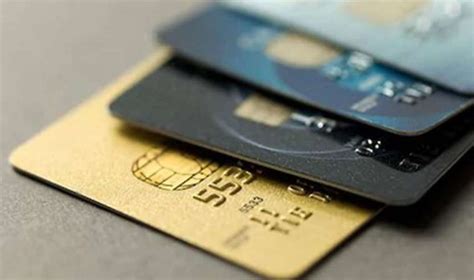 Kredi Kartlarına Aşırı Borçlanmamak İçin 4 İpucu